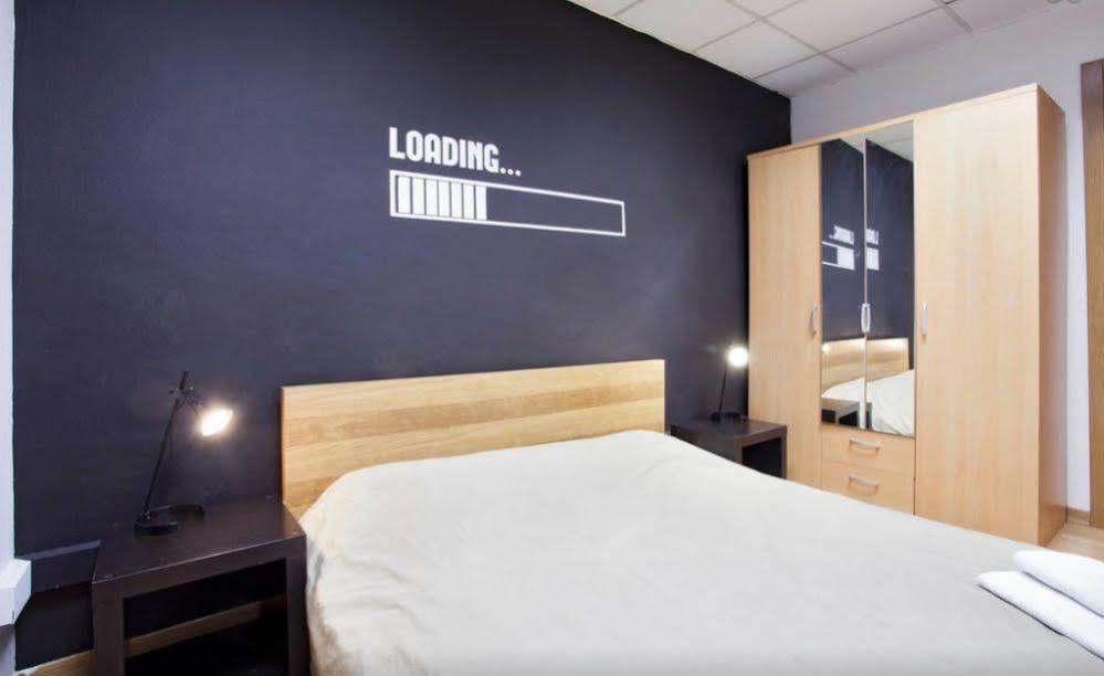 Holidaysbcn Hostel Barcelona Bagian luar foto